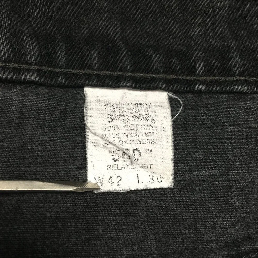 VTG Levis Mens 550 Relaxed Fit Black Jeans size 40x30 Cotton Denim Pants Zip Fly